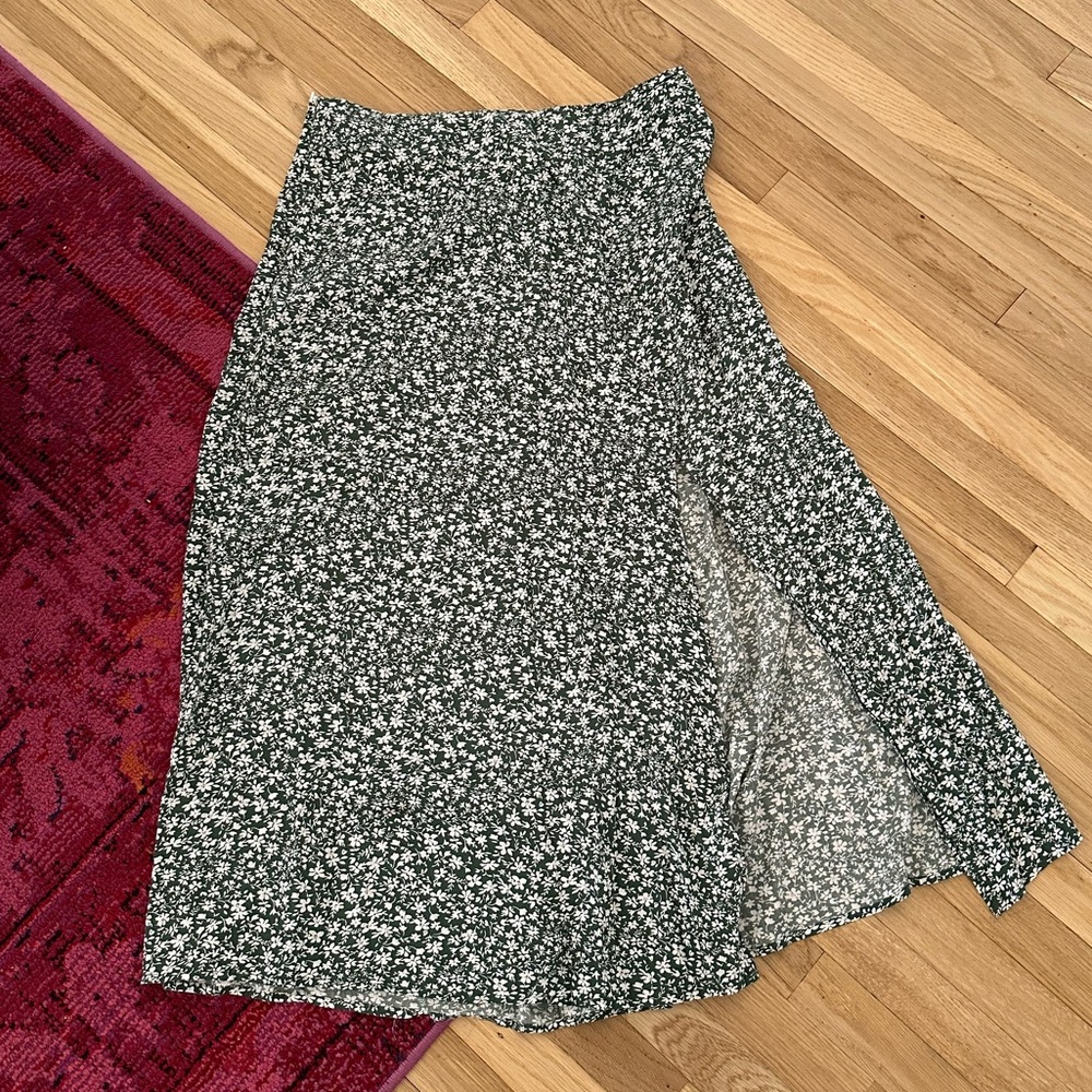 High Waisted Floral Skirt